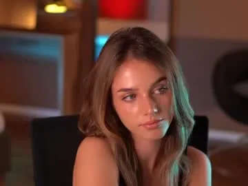 yourfavorite_bigclit – webcam model profile photo Image 16