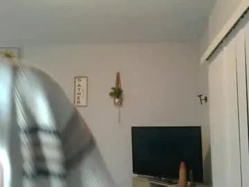 EvaEllis – webcam model profile photo Image 3