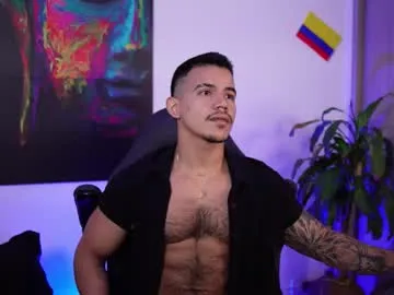 assiology11 – webcam model profile photo Image 5