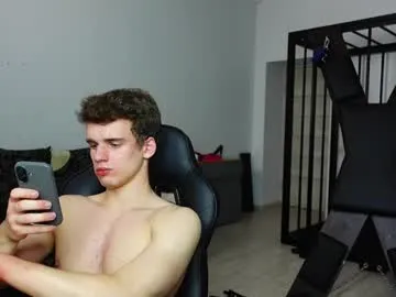 to4ka-gi – webcam model profile photo Image 6