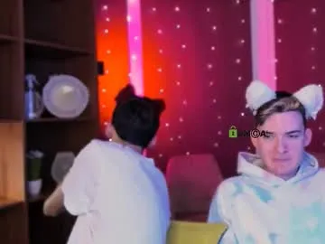 astridvex – webcam model profile photo Image 3