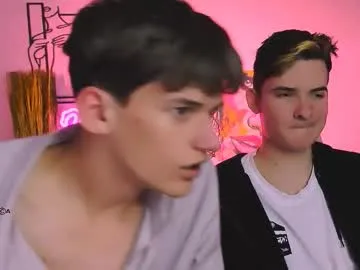 astridvex – webcam model profile photo Image 9