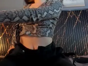 bunnydollstella – webcam model profile photo Image 17