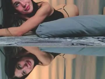 cocomoyo – webcam model profile photo Image 11