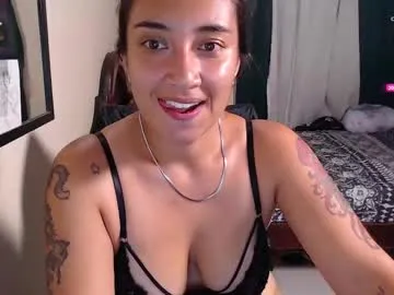 xlunami – webcam model profile photo Image 18