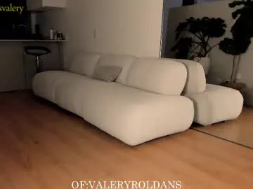 OrgazMia – webcam model profile photo Image 7