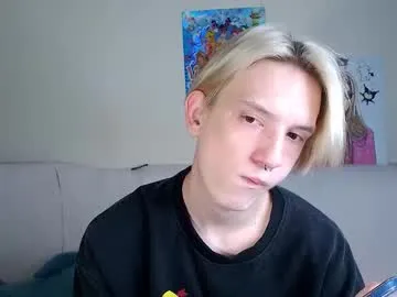 glossybabe_ – webcam model profile photo Image 4