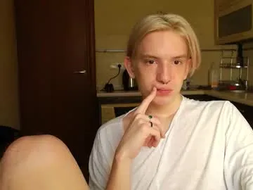 glossybabe_ – webcam model profile photo Image 7