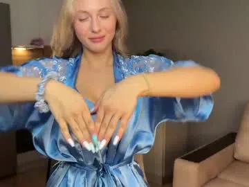 roselyn_rose Image 19