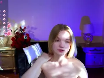 kora__65 – webcam model profile photo Image 10