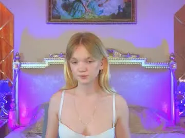 kora__65 – webcam model profile photo Image 2