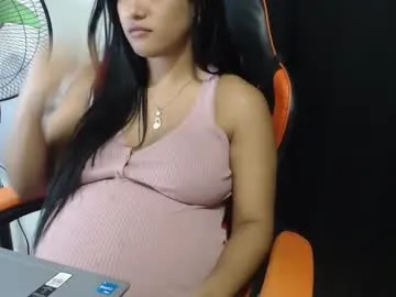 roxyhot213 Image 2