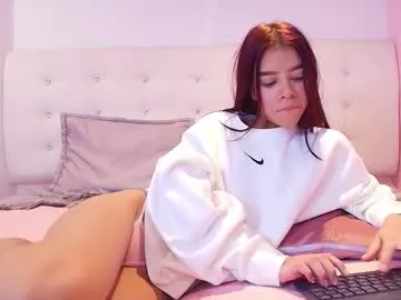 april_ebony18_ – webcam model profile photo Image 6