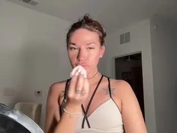 Kotofeyka1 – webcam model profile photo Image 15