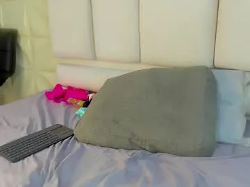 -The-sweet-couple- – webcam model profile photo Image 11