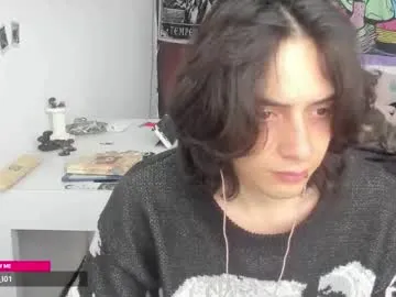 adelinecarter – webcam model profile photo Image 11