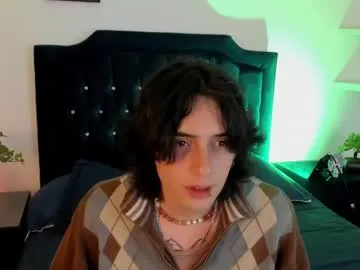 adelinecarter – webcam model profile photo Image 2