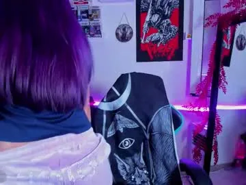 Valeriah – webcam model profile photo Image 16