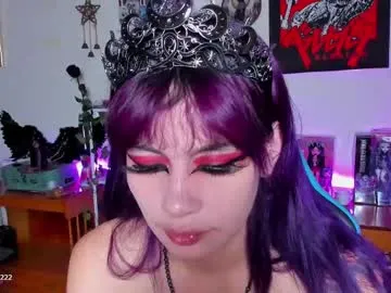 Valeriah – webcam model profile photo Image 3