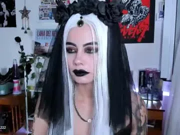 Valeriah – webcam model profile photo Image 7