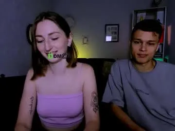 glossybabe_ – webcam model profile photo Image 7