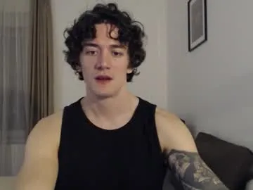 millemimi – webcam model profile photo Image 19