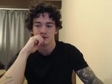 millemimi – webcam model profile photo Image 4