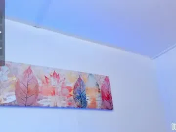 PeachGirl – webcam model profile photo Image 10