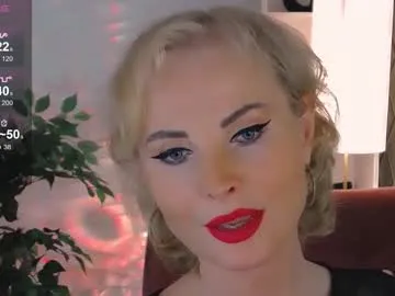 glossybabe_ – webcam model profile photo Image 19