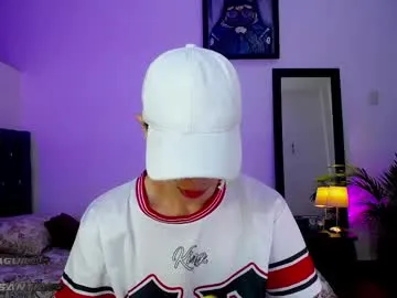 Likachkaa – webcam model profile photo Image 6