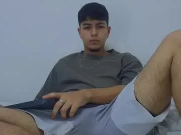 Ellidi – webcam model profile photo Image 13