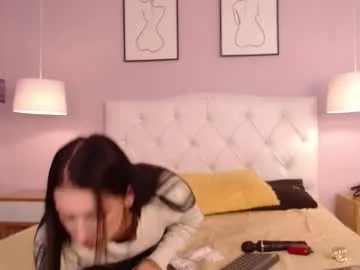 TheAyana – webcam model profile photo Image 18