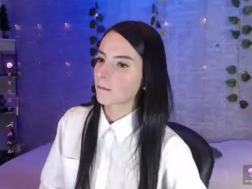 sara_alvarez_ Image 11