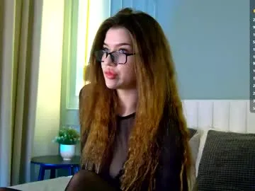 AlexisGrays – webcam model profile photo Image 6