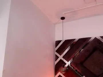 michelledanielss – webcam model profile photo Image 14