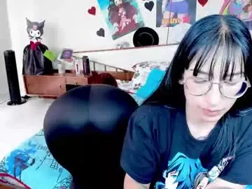 loveuniverse8 – webcam model profile photo Image 11