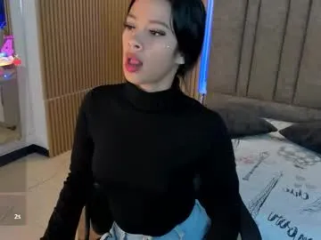 xlunami – webcam model profile photo Image 18