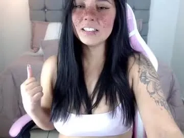 sarah__moon1 Image 4