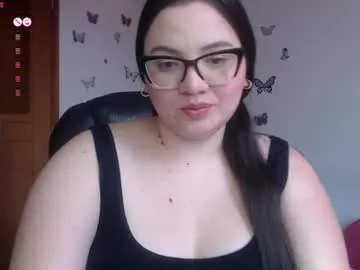 bunnydollstella – webcam model profile photo Image 4