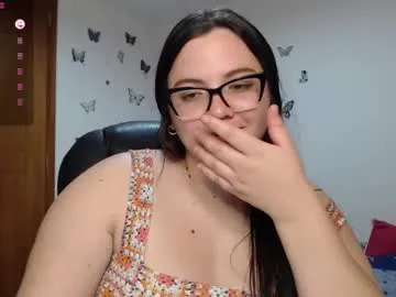 bunnydollstella – webcam model profile photo Image 5