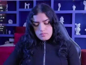 MurkaLux – webcam model profile photo Image 5