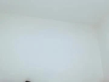 xlunami – webcam model profile photo Image 18