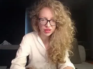 shelleymorell – webcam model profile photo Image 15