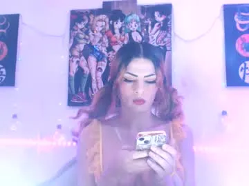 LoveNikky – webcam model profile photo Image 14