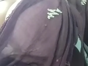 markAndhella – webcam model profile photo Image 4