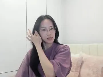 Milana555550 – webcam model profile photo Image 4