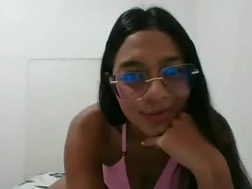 -The-sweet-couple- – webcam model profile photo Image 5