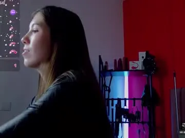 xunybany – webcam model profile photo Image 15