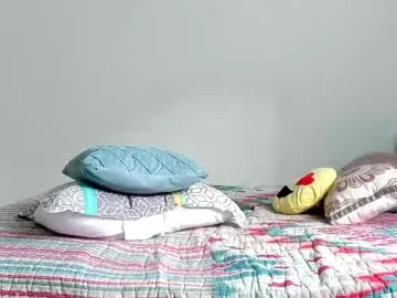 xoprincesspeachxo – webcam model profile photo Image 18