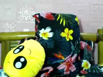 wini_fer – webcam model profile photo Image 2
